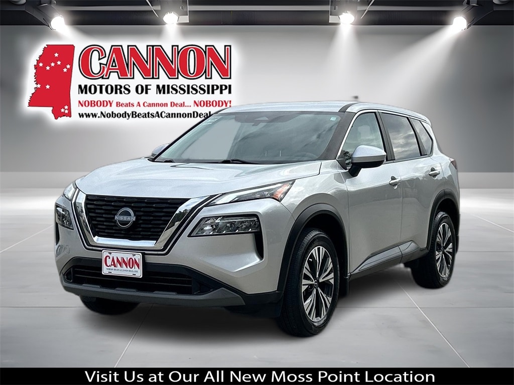 2023 Nissan Rogue SV's photo