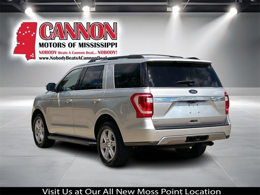 2019 Ford Expedition XLT photo 3