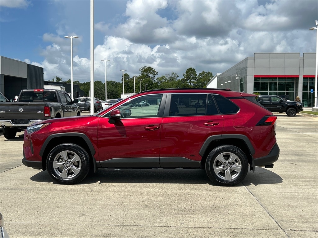 Used 2024 Toyota RAV4 XLE with VIN 4T3RWRFV0RU163706 for sale in Moss Point, MS