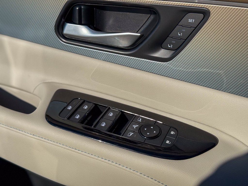 2026 Nissan Murano Platinum - Photo 21