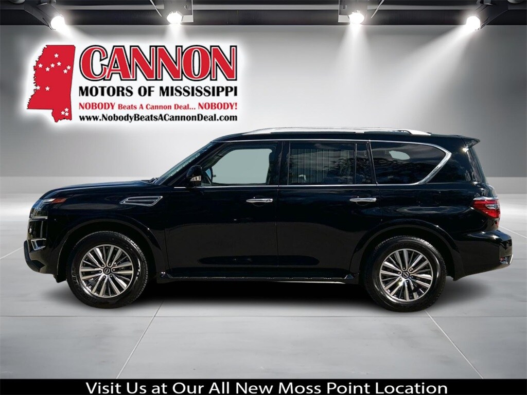 2024 Nissan Armada SL photo 2