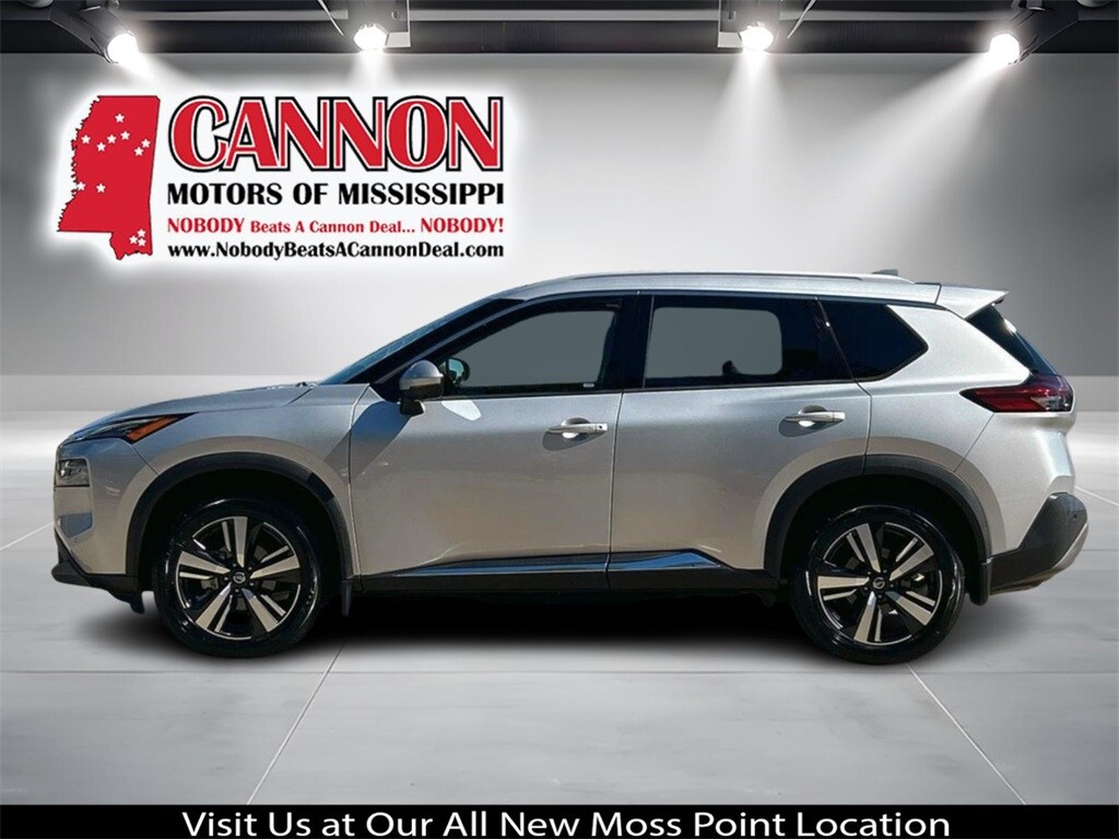 2021 Nissan Rogue SL photo 2