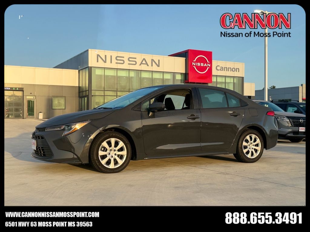 Used 2023 Toyota Corolla LE Sedan