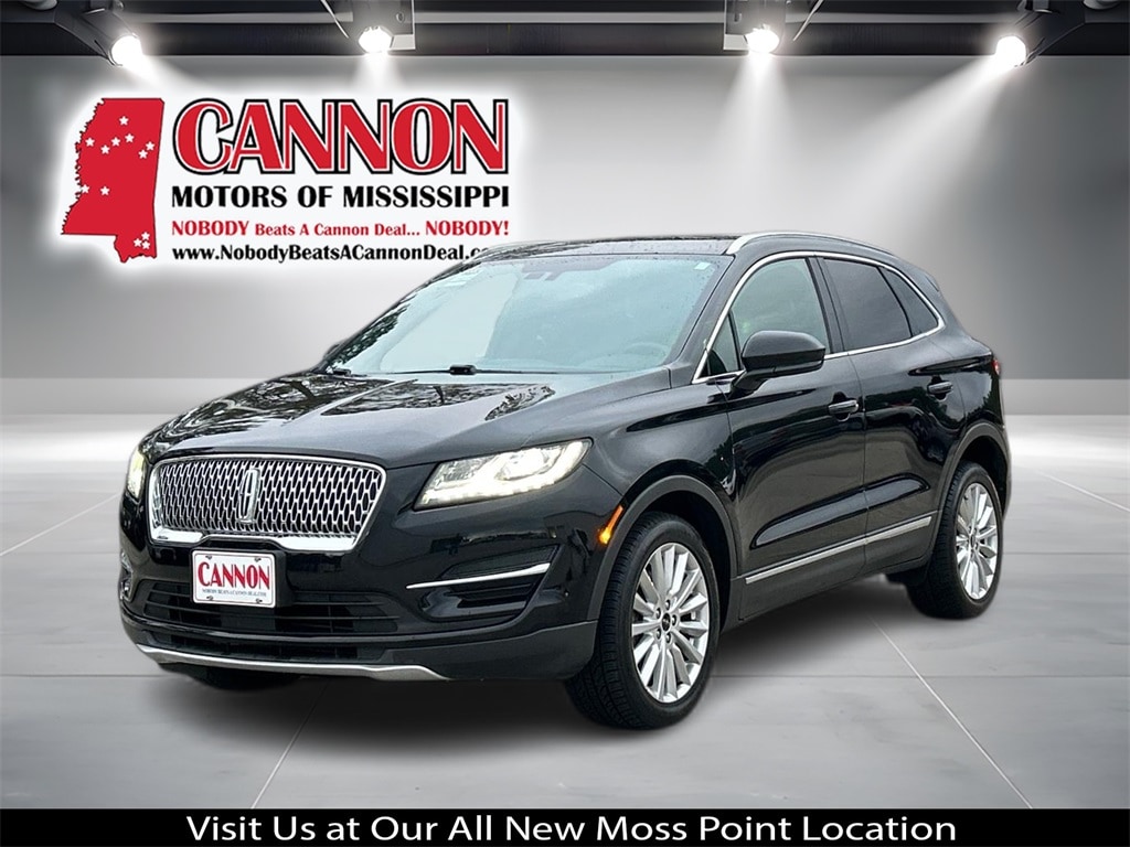 2019 Lincoln MKC Base's photo