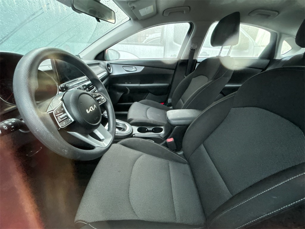 Used 2024 Kia Forte LXS Sedan