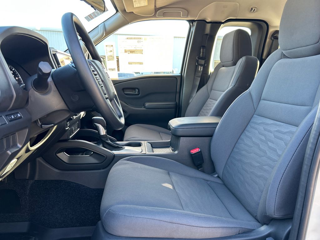 2026 Nissan Frontier S - Photo 9
