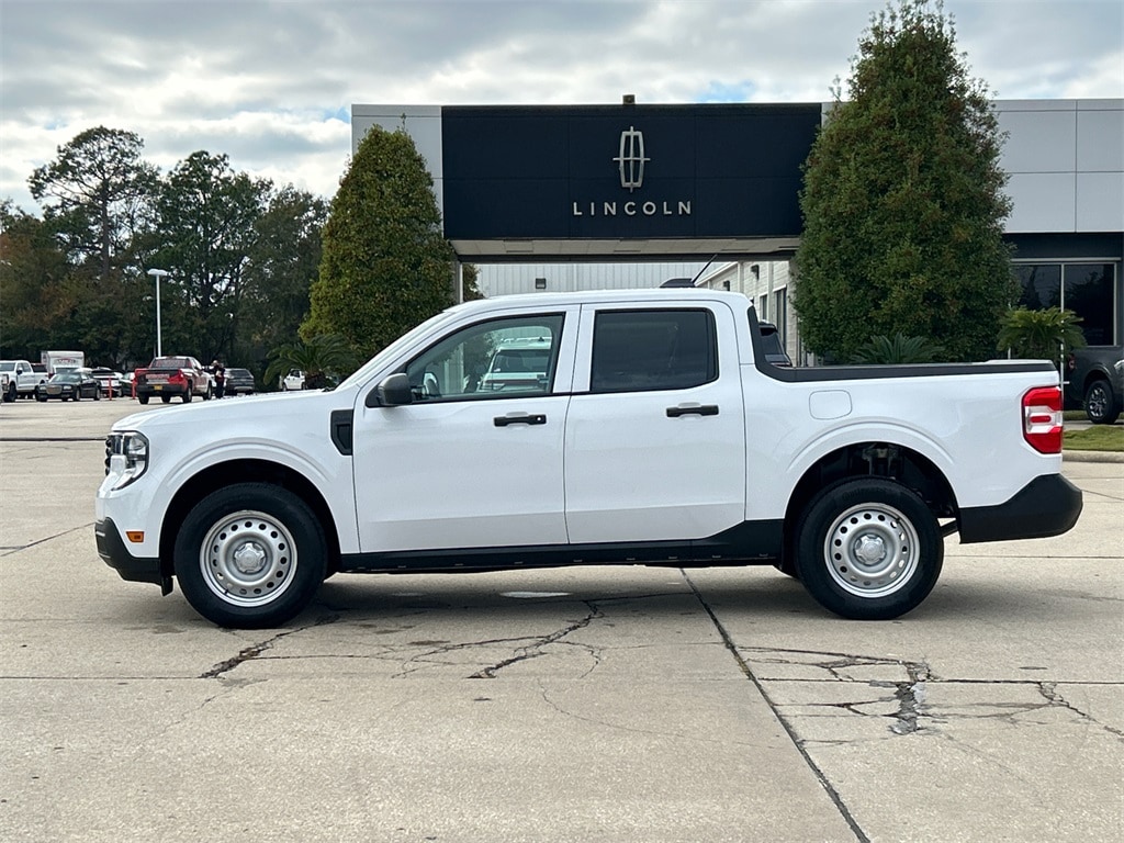 New 2025 Ford Maverick XL Truck SuperCrew