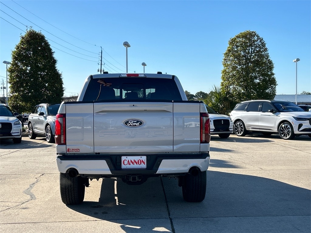 New 2025 Ford F-150 Lariat Truck SuperCrew Cab