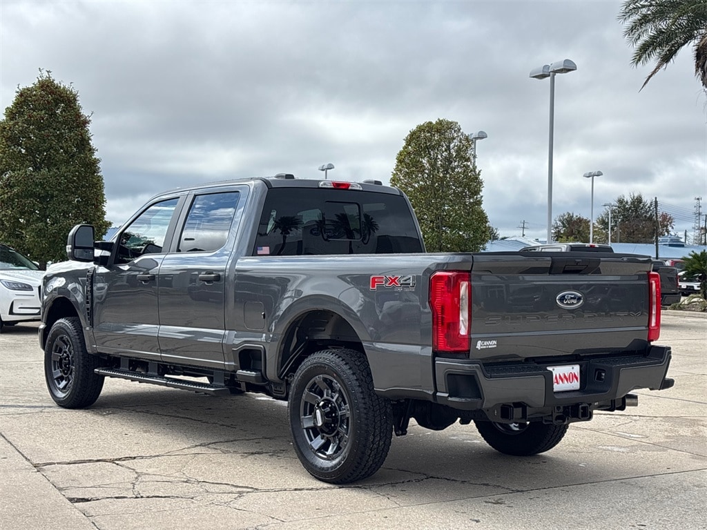 New 2026 Ford F-250 XL Truck Crew Cab