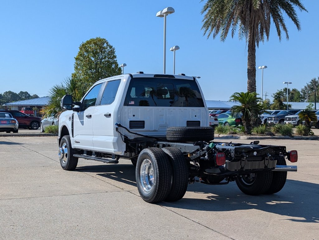 New 2027 Ford F-350 Chassis XL Truck Crew Cab