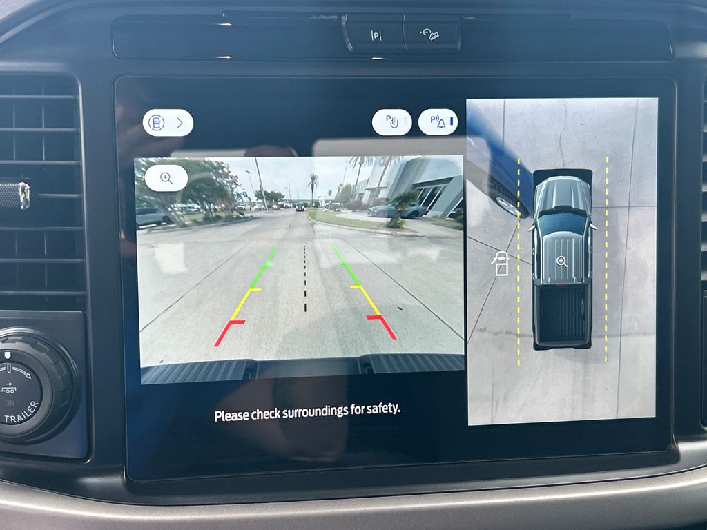 2025 Ford F-150 XLT - Photo 18