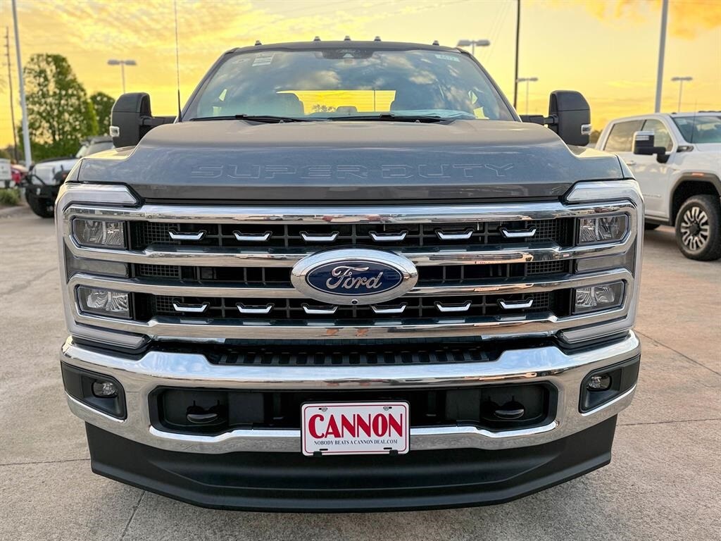 New 2026 Ford F-250 Lariat Truck Crew Cab