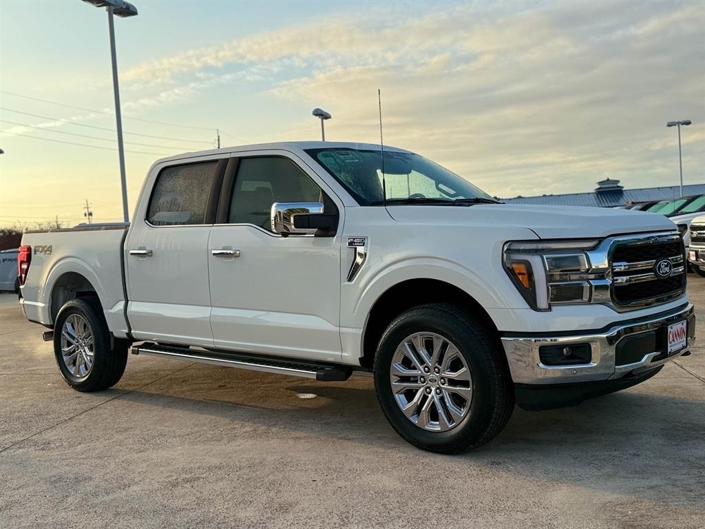 New 2025 Ford F-150 Lariat Truck SuperCrew Cab