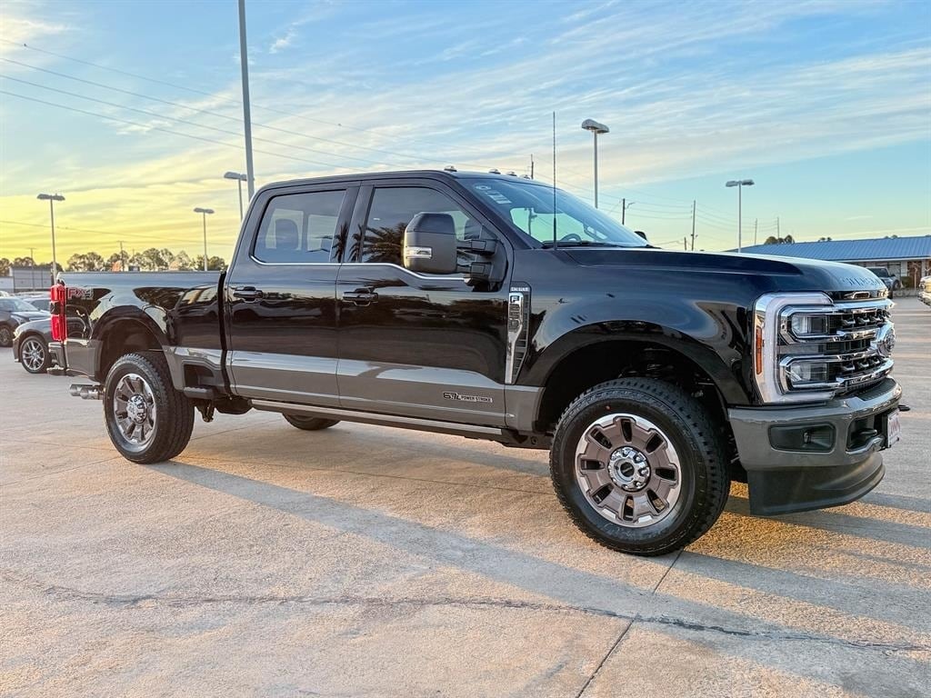 New 2026 Ford F-250 King Ranch Truck Crew Cab