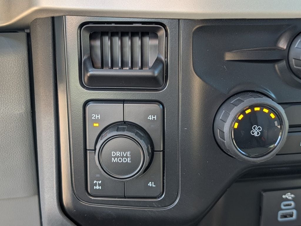 2026 Ford F-250 Super Duty XL - Photo 20