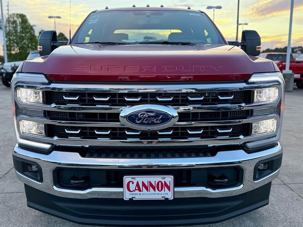 New 2026 Ford F-250 Lariat Truck Crew Cab