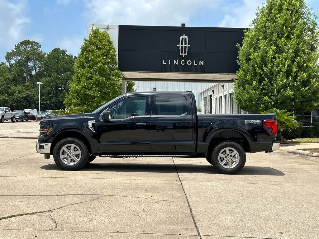 New 2026 Ford F-150 XLT Truck SuperCrew Cab