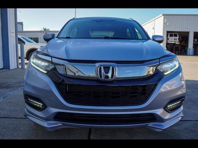 Used 2019 Honda HR-V Touring with VIN 3CZRU6H95KM720261 for sale in Pascagoula, MS