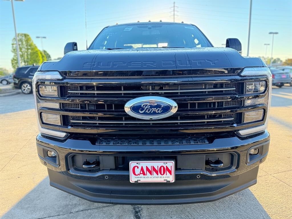 New 2026 Ford F-250 Platinum Truck Crew Cab