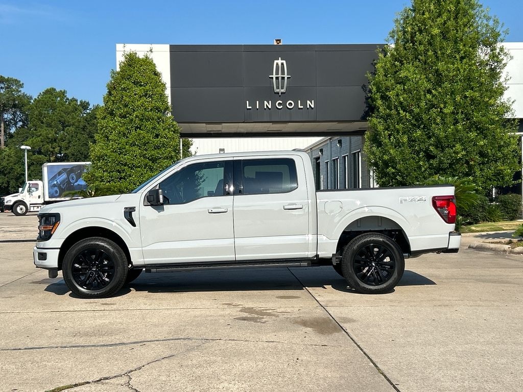 New 2026 Ford F-150 XLT Truck SuperCrew Cab