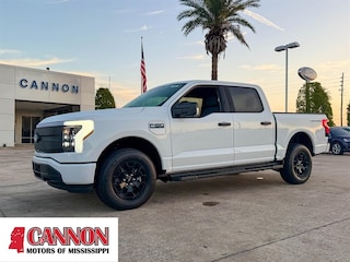 2025 Ford F-150 Lightning XLT Truck SuperCrew Cab