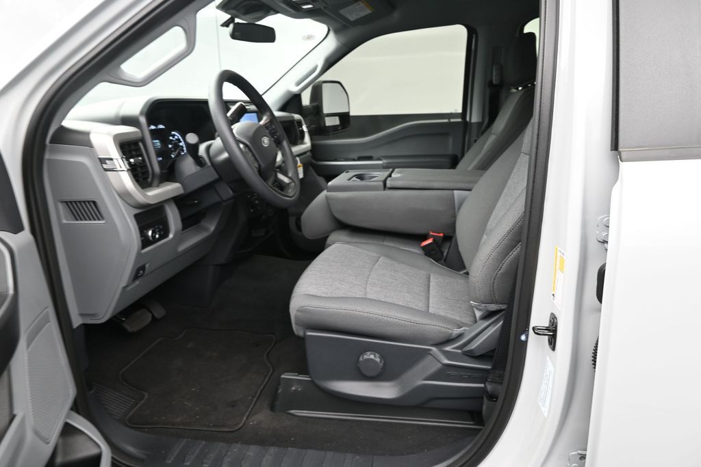 2026 Ford F-250 Super Duty XL - Photo 12