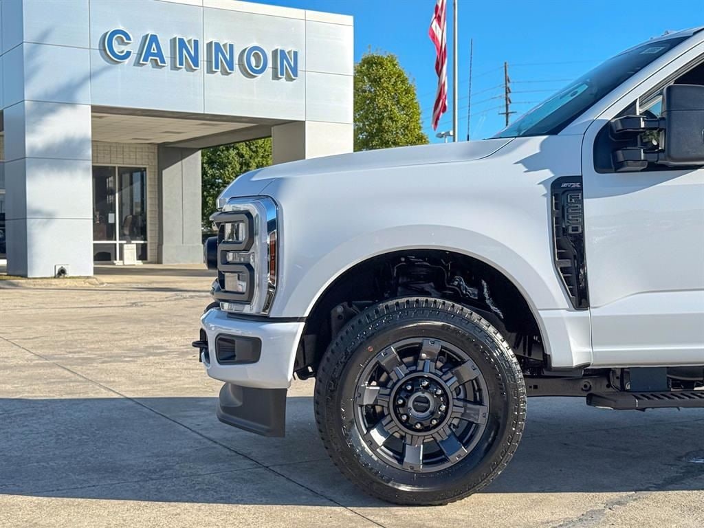 New 2026 Ford F-250 XL Truck Crew Cab