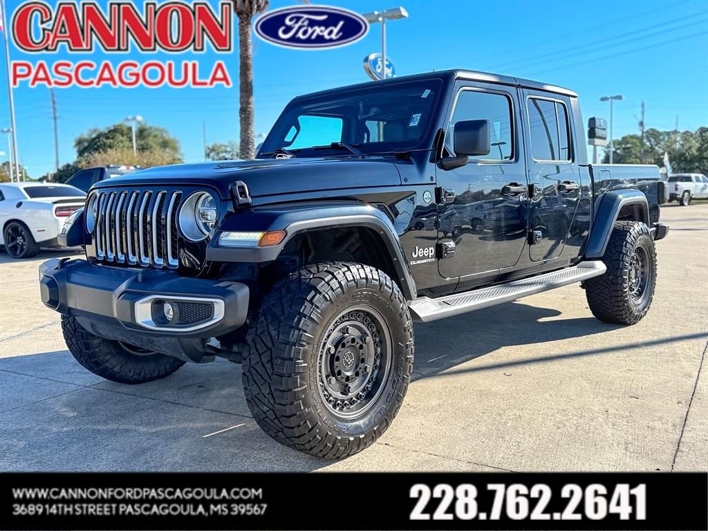 Used 2022 Jeep Gladiator Overland Truck Crew Cab