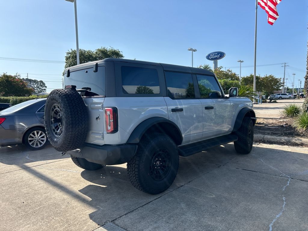 New 2026 Ford Bronco Outer Banks SUV