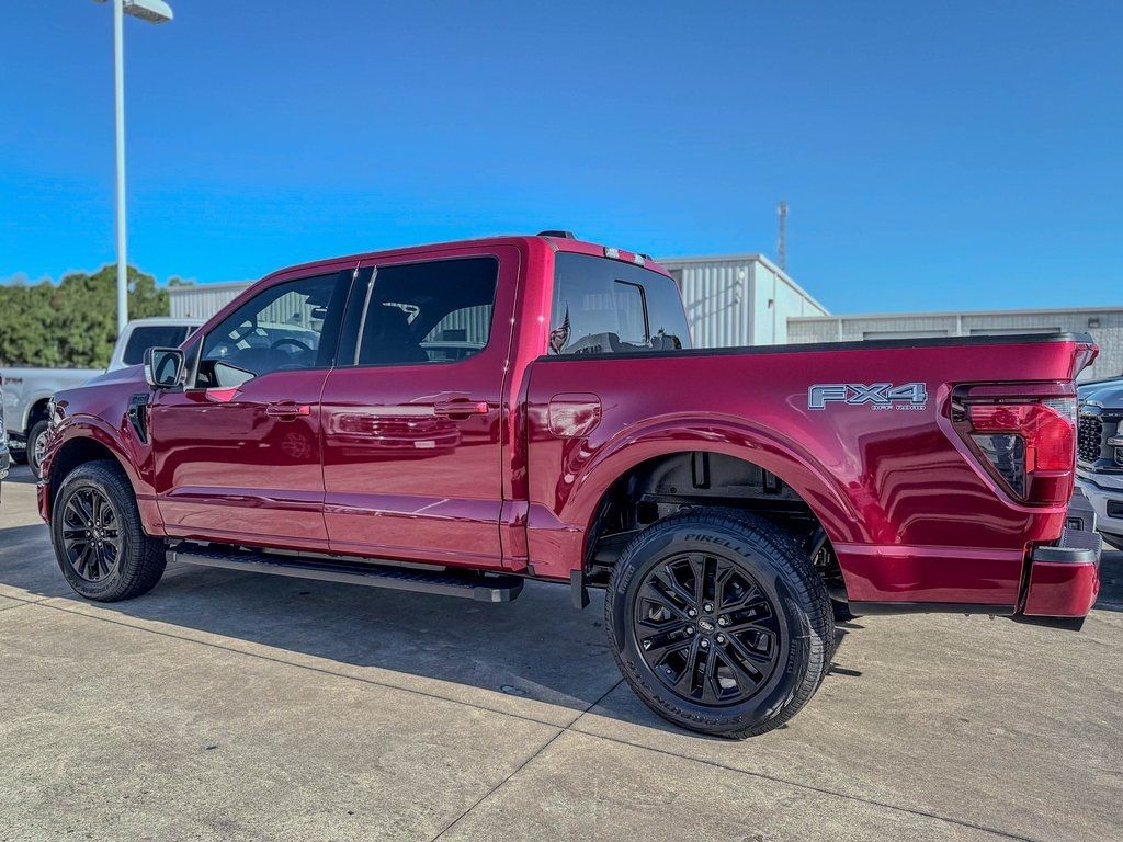 2025 Ford F-150 XLT - Photo 10
