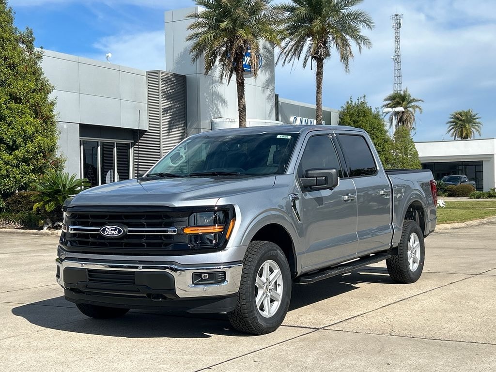 New 2026 Ford F-150 XLT Truck SuperCrew Cab