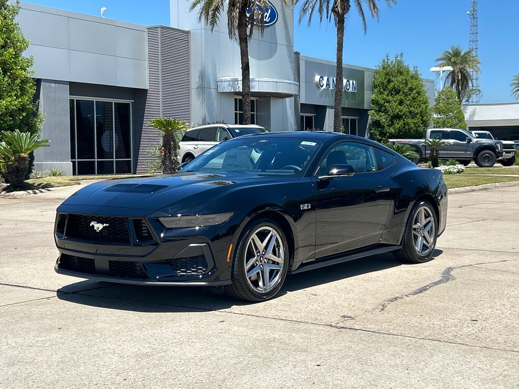 2026 Ford Mustang GT Fastback's photo