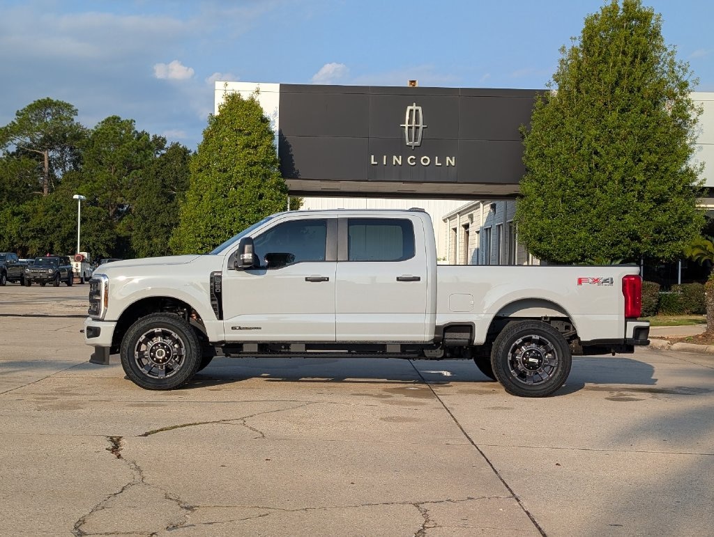 New 2026 Ford F-250 XL Truck Crew Cab