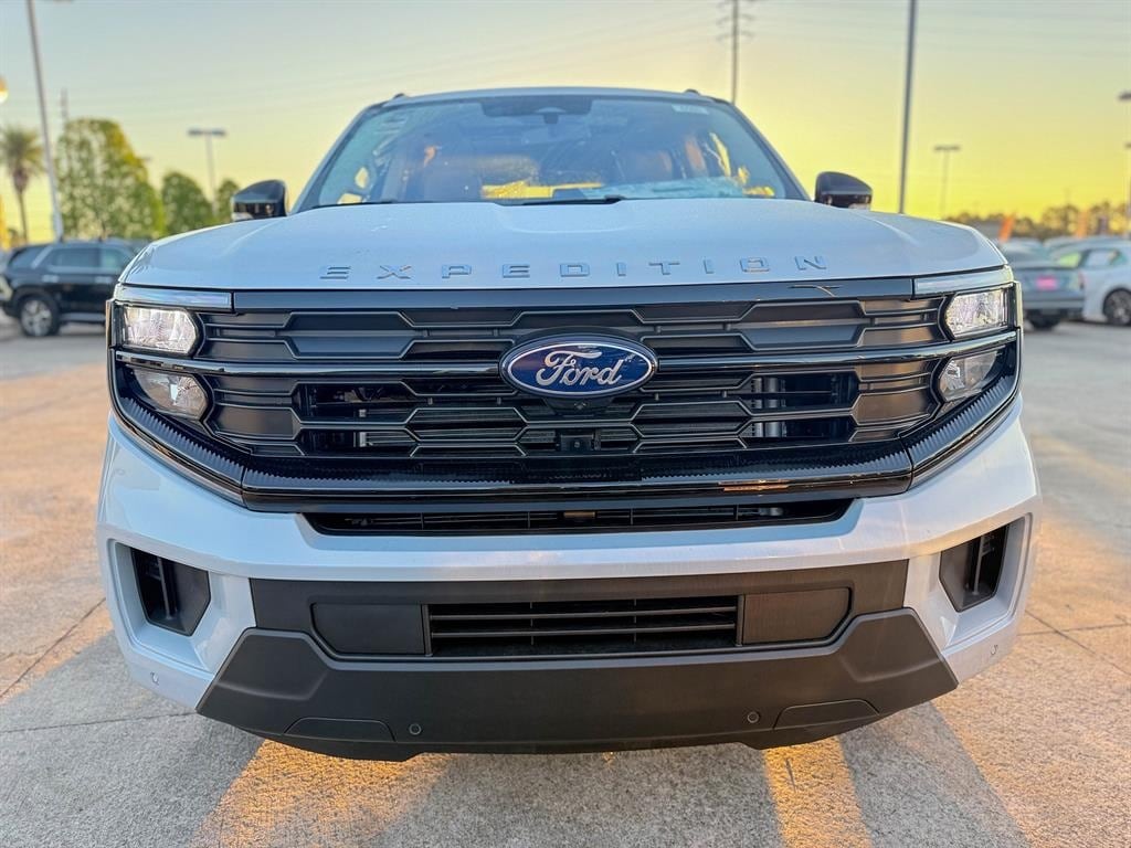 New 2025 Ford Expedition Max Active SUV