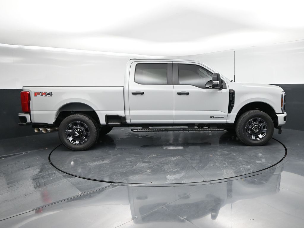 2026 Ford F-250 Super Duty XL - Photo 8
