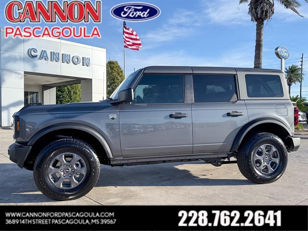 2025 Ford Bronco 4-Door Big Bend's photo