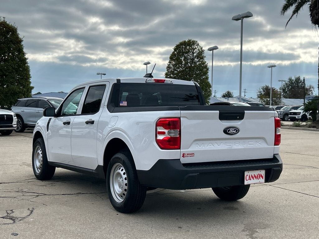 New 2025 Ford Maverick XL Truck SuperCrew