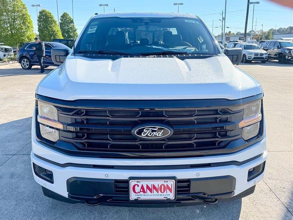 New 2025 Ford F-150 XLT Truck SuperCrew Cab