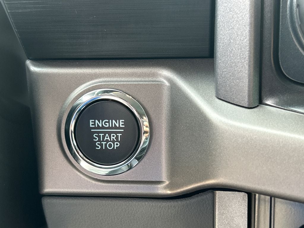 2025 Ford F-150 XLT - Photo 21