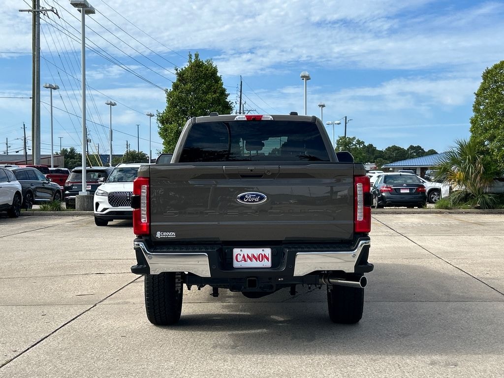 New 2026 Ford F-250 Lariat Truck Crew Cab