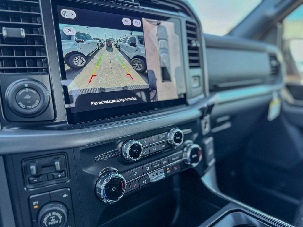 2025 Ford F-150 XLT - Photo 21