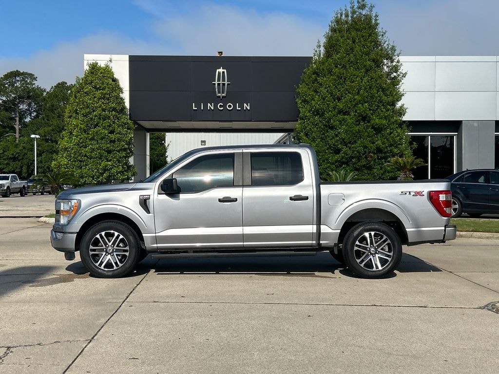 Used 2022 Ford F-150 XL Truck SuperCrew Cab
