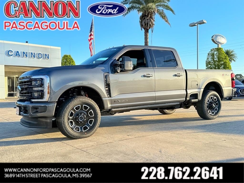 2026 Ford F-250 Super Duty Platinum's photo