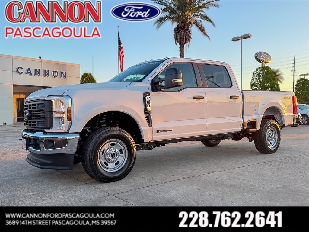 2026 Ford F-250 Super Duty XL's photo