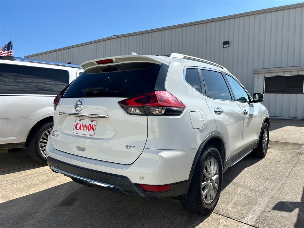 Used 2020 Nissan Rogue SV SUV