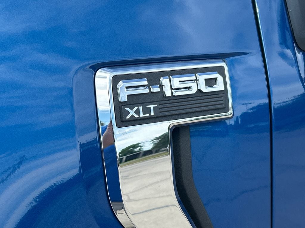 2025 Ford F-150 XLT - Photo 10