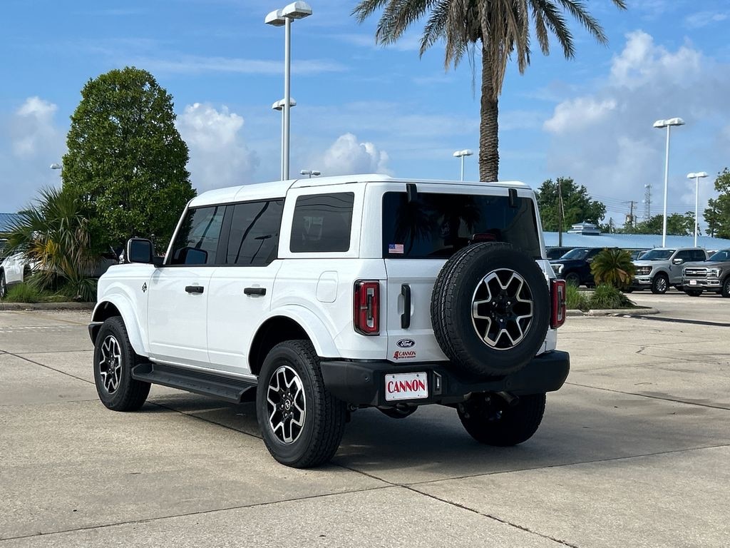 New 2026 Ford Bronco Outer Banks SUV