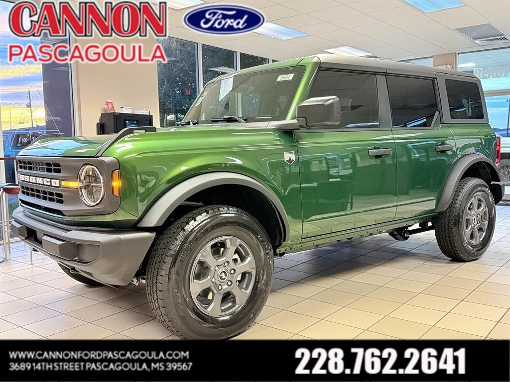 2025 Ford Bronco 4-Door Big Bend's photo