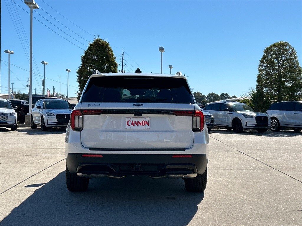 New 2026 Ford Explorer ST-Line SUV