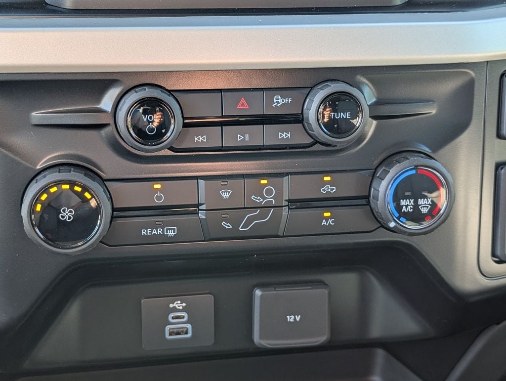 2026 Ford F-250 Super Duty XL - Photo 19